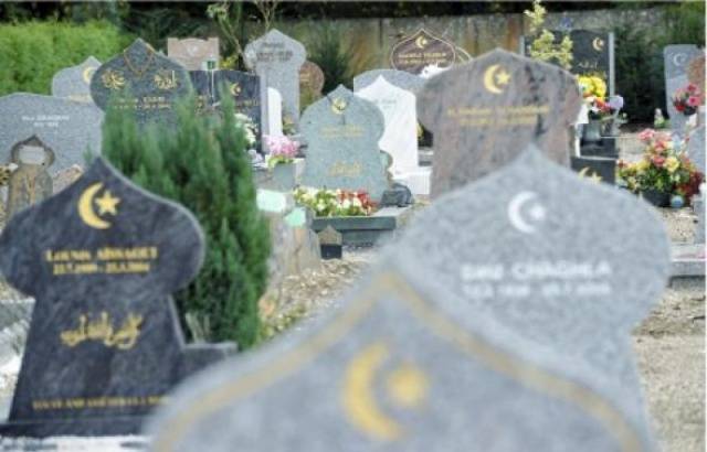 visite des cimetieres carres musulmans